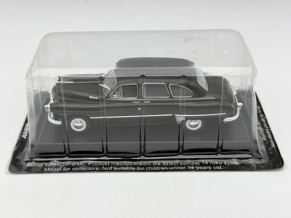 GAZ-12 ZIM (1952) Legendarne Samochody AmerCom Czarny 1:43 – zdjęcie 9