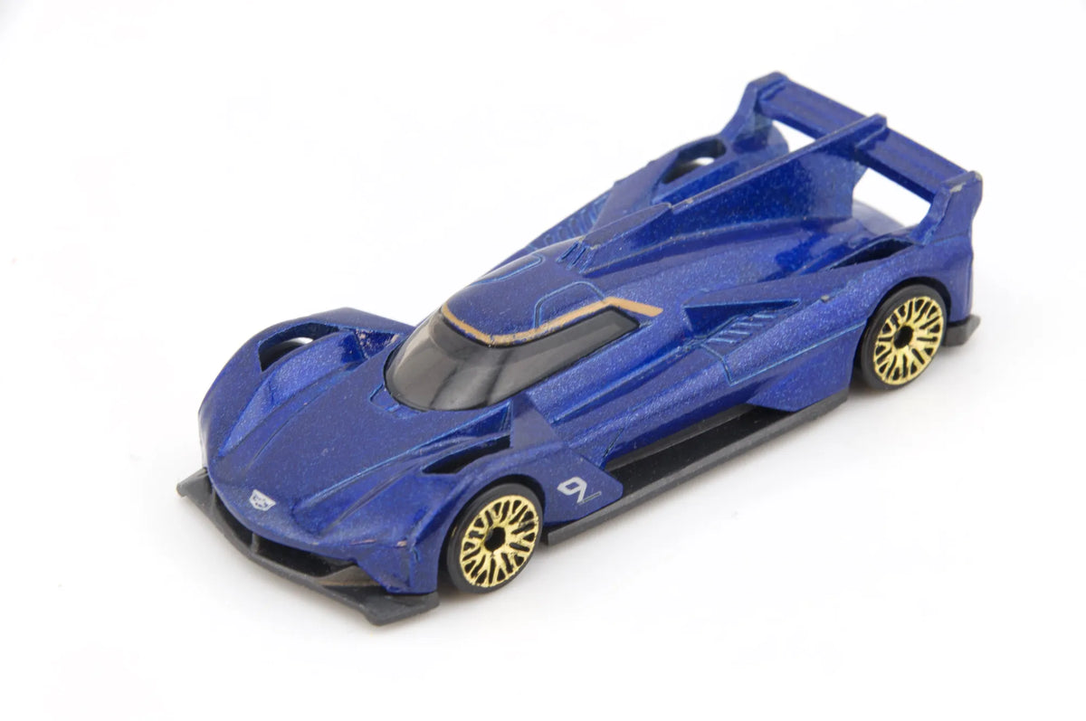 Cadillac Project Gtp Hypercar Hot Wheels Niebieski 1:64 – zdjęcie 8