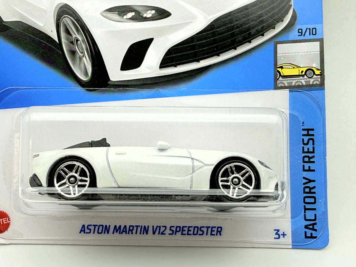ASTON MARTIN V12 SPEEDSTER, Hot Wheels 2021, Die cast HHF41, Biały, 1:64 – zdjęcie 8