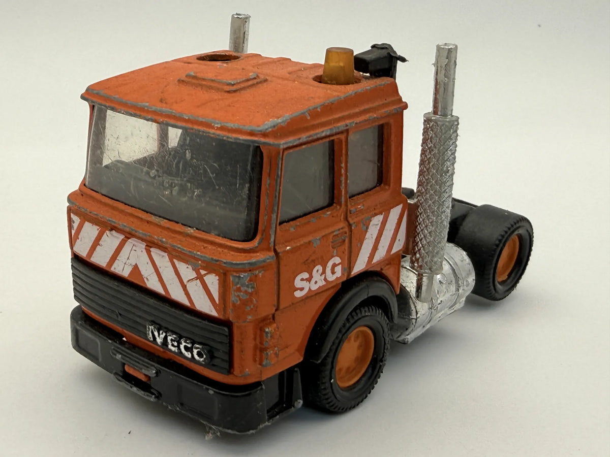 Ciężarówka Iveco Matchbox Pomarańczowy 1:64 Made in Macau – zdjęcie 8