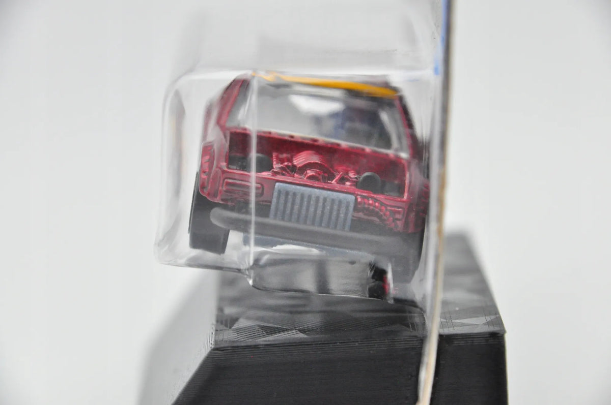 Mały Hatchback Z Lat 80. Czerwony 1:64 – zdjęcie 8