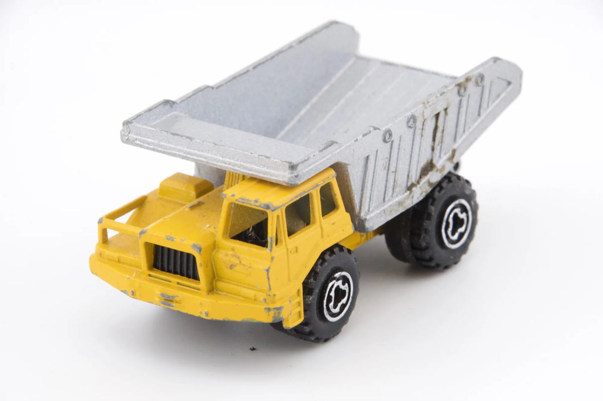 BENNE CARRIERE Majorette Żółto-Srebrna 1:64 – zdjęcie 8