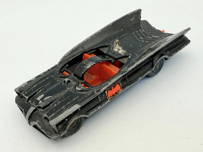 Batmobile Husky Czarny 1:64 – zdjęcie 6