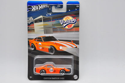 Custom Datsun 240Z Vintage Racing Club Hot Wheels 2023 Pomarań. 1:64 Silver – zdjęcie 10