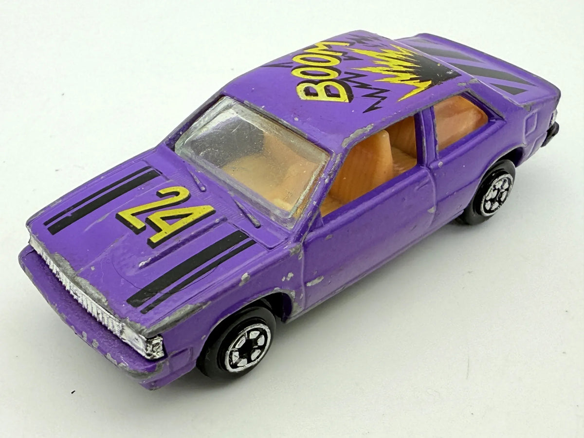 Sedan Yatming Fioletowy 1:64 – zdjęcie 10