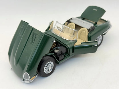 1961 Jaguar E-Type Franklin Mint Precision Models 1961 Zielony 1:24 – zdjęcie 8