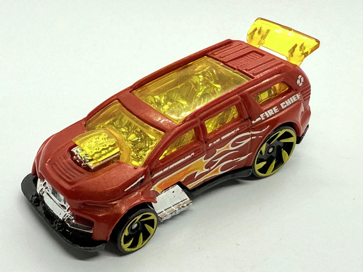 Nitro Tailgater Straż pożarna Hot Wheels 2014 Czerwony 1:64 – zdjęcie 11