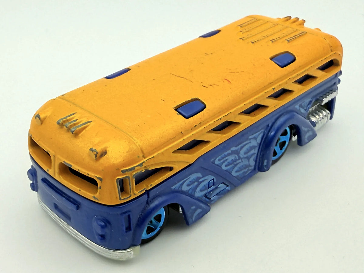 Surfin School Bus Hot Wheels Żółty 1:64 – zdjęcie 7