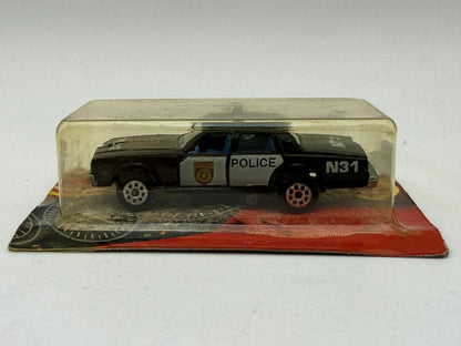 1970 CHEVROLET IMPALA POLICE Mainline Policja Majorette 1980 Czarny 1:64 – zdjęcie 7