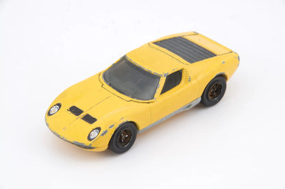 Lamborghini Miura P400S Matchbox Żółty 1:64 – zdjęcie 8