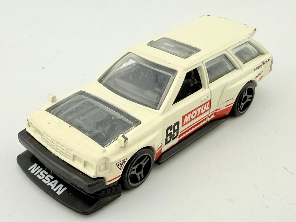 Nissan Maxima Drift Car Hot Wheels Biały 1:60 – zdjęcie 10