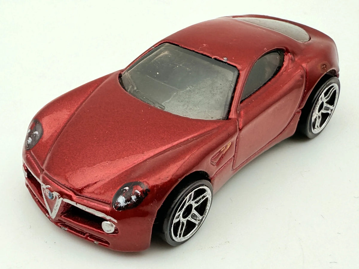 Alfa Romeo 8C Competizione Hot Wheels Czerwony 1:64 – zdjęcie 8