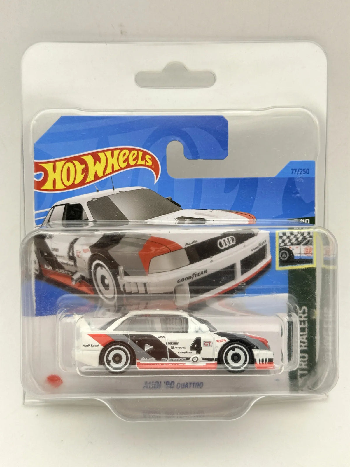 Audi '90 Quattro Retro Racers Hot Wheels 2023 Biały 1:64 – zdjęcie 9
