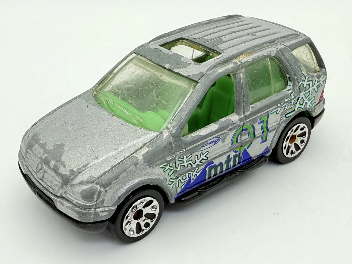Mercedes-Benz Ml 430 Matchbox Srebrny 1:62 – zdjęcie 9