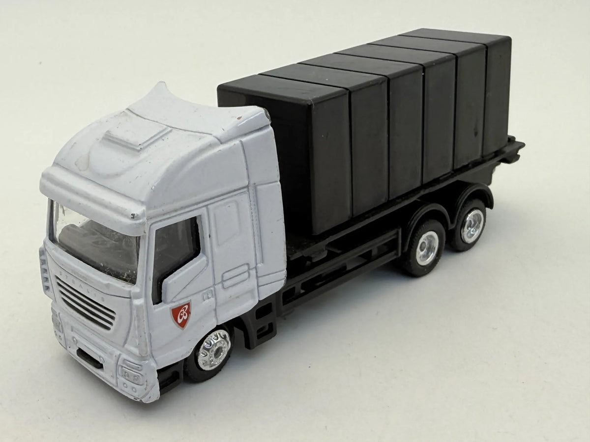 Ciężarówka Iveco Stralis Biały 1:87 – zdjęcie 8