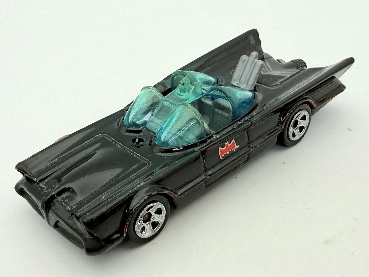 Batmobile Hot Wheels Czarny 1:64 – zdjęcie 8