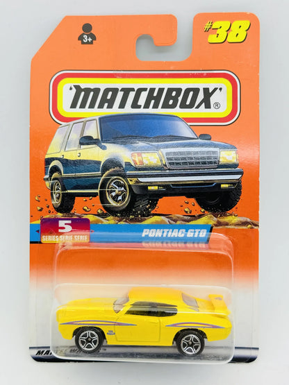 Pontiac GTO Matchbox 1997 Matchbox Series 1:64 Blister Żółty Muscle Car – zdjęcie 9