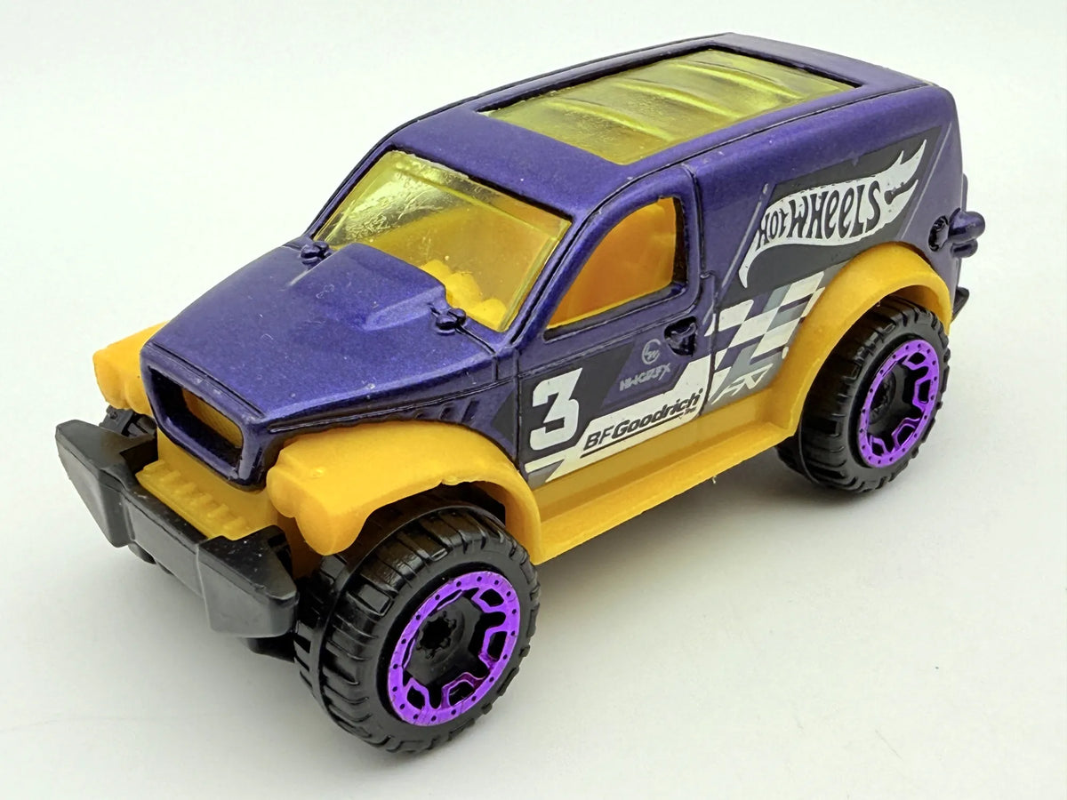 Suv Hot Wheels Fioletowy 1:64 – zdjęcie 8