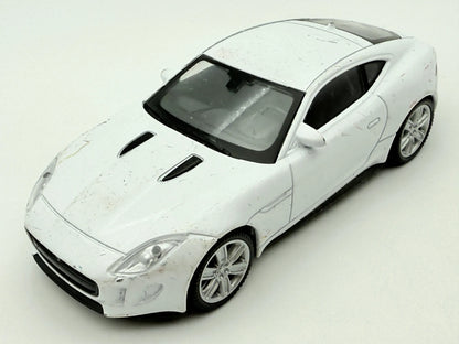 Jaguar F-Type Coupe Welly Biały 1:60 – zdjęcie 10