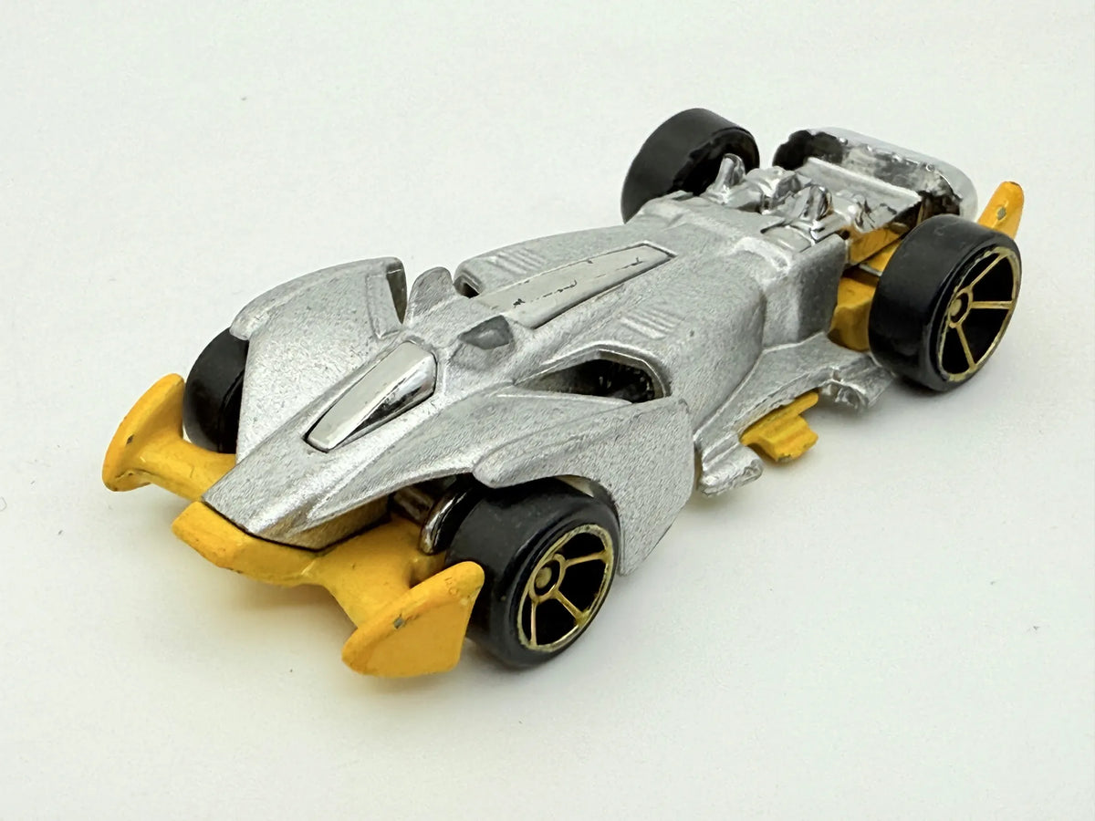 Jet Threat 4.0 Hot Wheels Srebrna 1:64 – zdjęcie 8