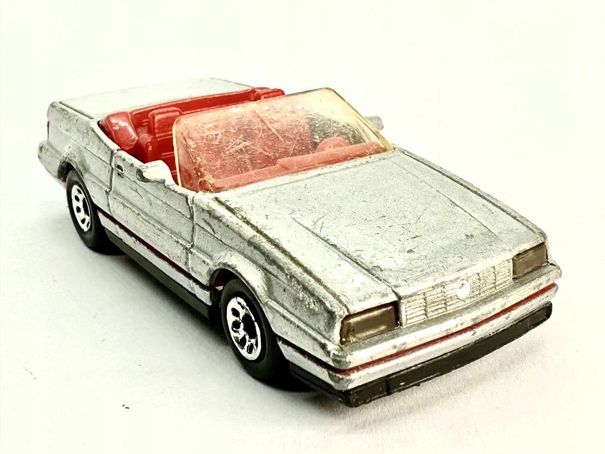 CADILLAC ALLANTÉ Matchbox 1987 Srebrny 1:64 Made in Macau – zdjęcie 7