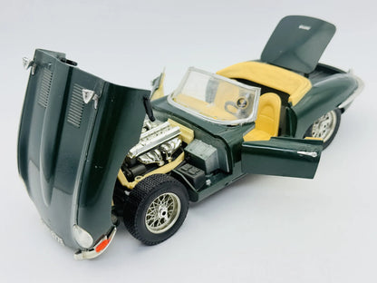Jaguar SS 100 Bburago 1961 1:18 Made in Italy Luzak Zielony – zdjęcie 9