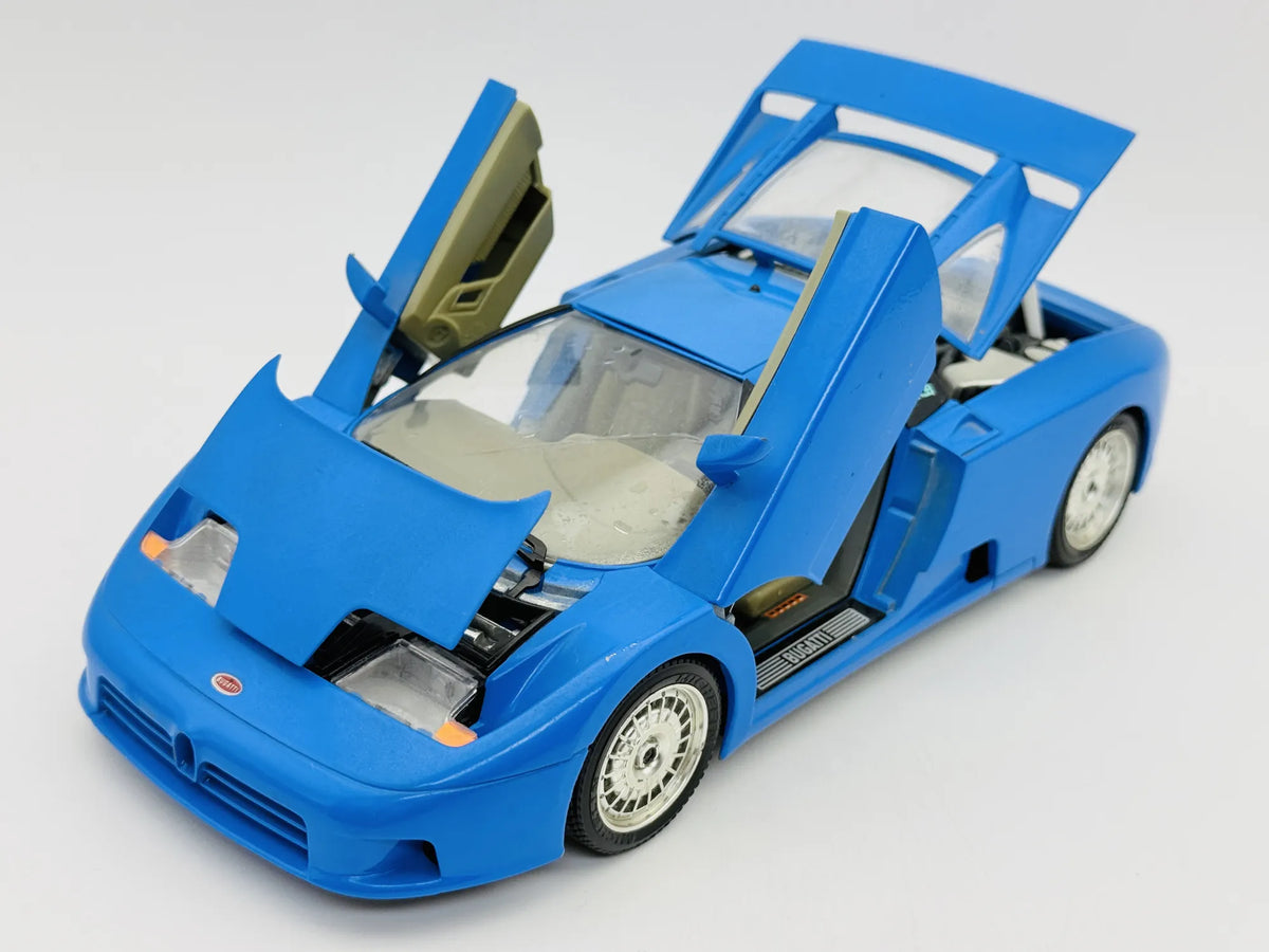 Bugatti EB110 Bburago 1991 1:18 Made in Italy Luzak Niebieski – zdjęcie 9