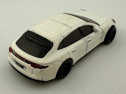 Porsche Panamera Turbo S E-Hybrid Sport Turismo Hot Wheels 2018 Biały 1:64 – zdjęcie 2