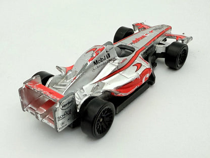 Formuła 1 Hot Wheels Srebrny 1:64 – zdjęcie 2