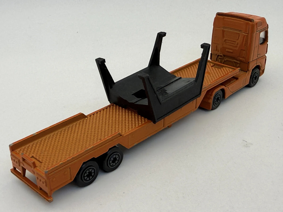 Ciężarówka MERCEDES-BENZ ACTROS Majorette 1992 Pomarańczowy 1:87 – zdjęcie 2