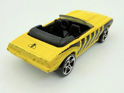 '69 Chevrolet Camaro Cabrio, Hot Wheels, Die cast, Resoraki, Żółty, 1:64 – zdjęcie 2