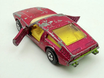 Maserati Bora Matchbox Różowy 1:60 Made in Anglia – zdjęcie 2