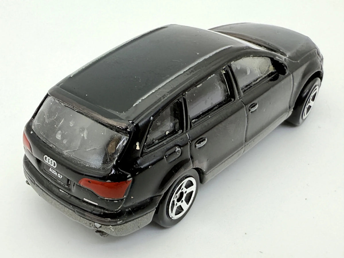 Audi Q7 Realtoy Czarny 1:64 – zdjęcie 2