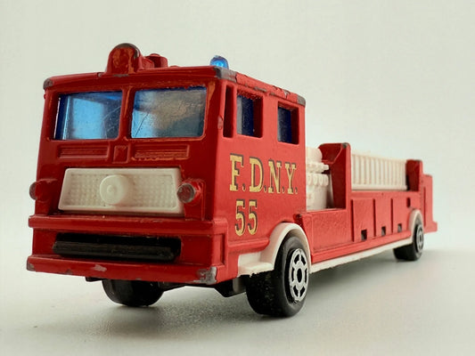 Pompier Grande Echelle Straż pożarna Majorette Czerwony 1:86 – zdjęcie 2