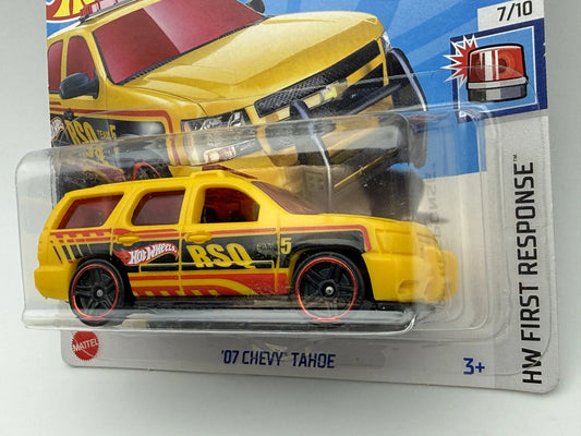 '07 CHEVY TAHOE, Hot Wheels 2024, Die cast HTB60N521, Żółty, 1:64, Resoraki – zdjęcie 2