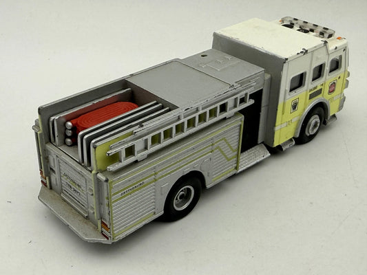 2006 SUTPHEN MONARCH RESCUE PUMPER, STRAŻ POŻARNA, AmerCom 1992, Biały 1:73 – zdjęcie 2