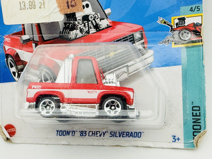 Chevrolet Silverado Hot Wheels 2022 Tooned 1:64 Pickup Blister Czerwony – zdjęcie 2