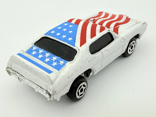Jak Pontiac GTO, Summer, Die cast, Resoraki, Biały, Flaga USA, 1:64 – zdjęcie 2