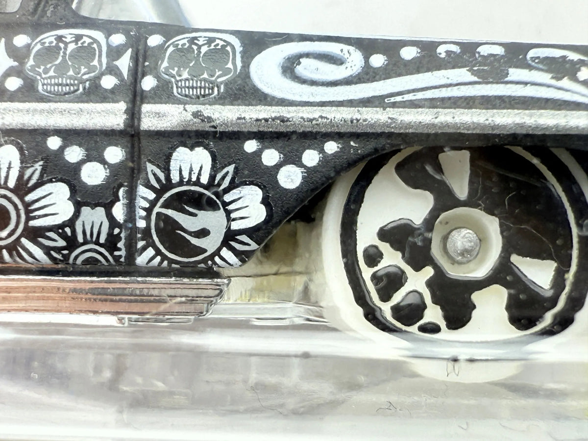'58 IMPALA TREASURE HUNT, HW ART CARS, Hot Wheels TH 2022, Czarny, 1:64 – zdjęcie 2