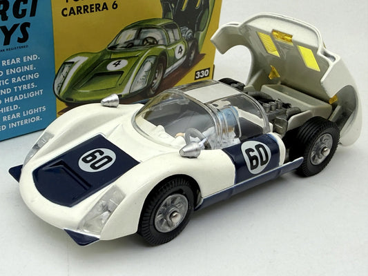 PORSCHE CARRERA 6 Corgi Biały 1:43 Made in Gt Britain – zdjęcie 2