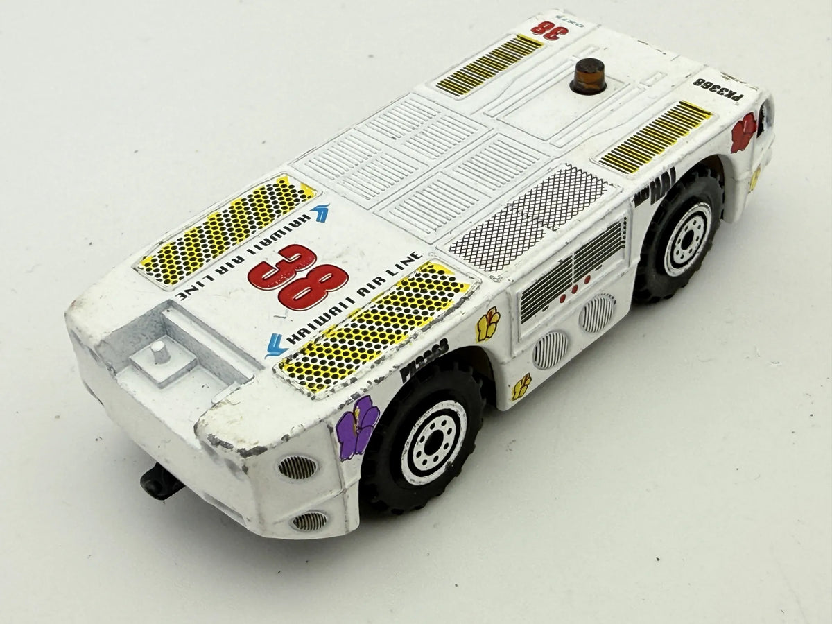 HAIWAII AIR LiNE (POJAZD LOTNISKOWY), Die cast, Biały, 1:64, Resoraki – zdjęcie 2