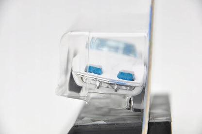 '72 STINGRAY CONVERTIBLE Hot Wheels 2024 Biały 1:64 – zdjęcie 2