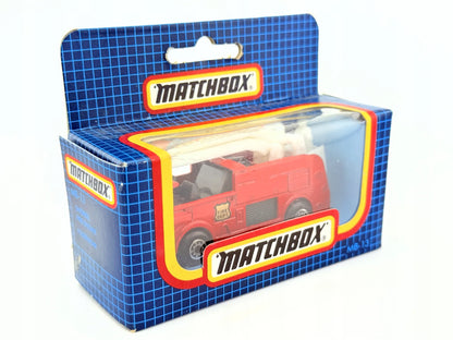 FIRE TRUCK, Matchbox, Resoraki, Die cast Mb-13, Czerwony, 1:64 – zdjęcie 2