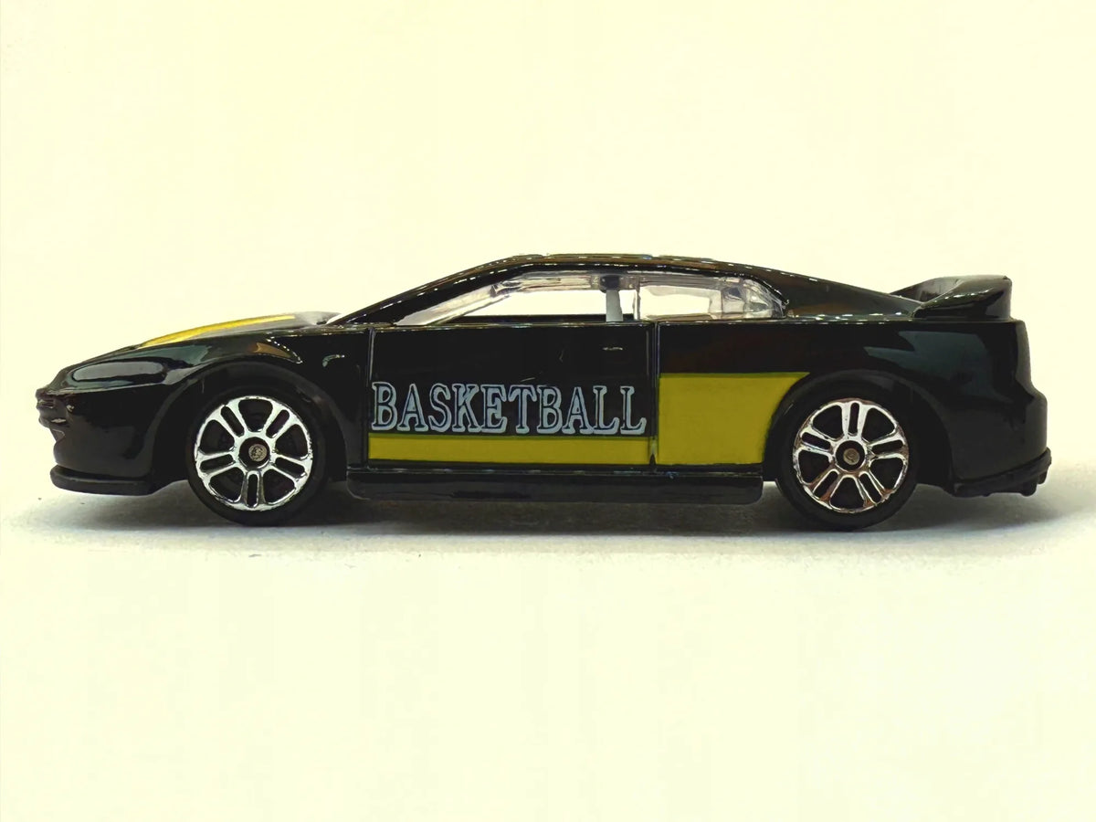 '90 Sportowy Sedan Basketball Fresh Metal Maisto Czarny 1:64 – zdjęcie 2