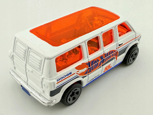 DODGE VAN, Hot Wheels 2023, Die cast GRX21, Biały, 1:64, Resoraki – zdjęcie 2