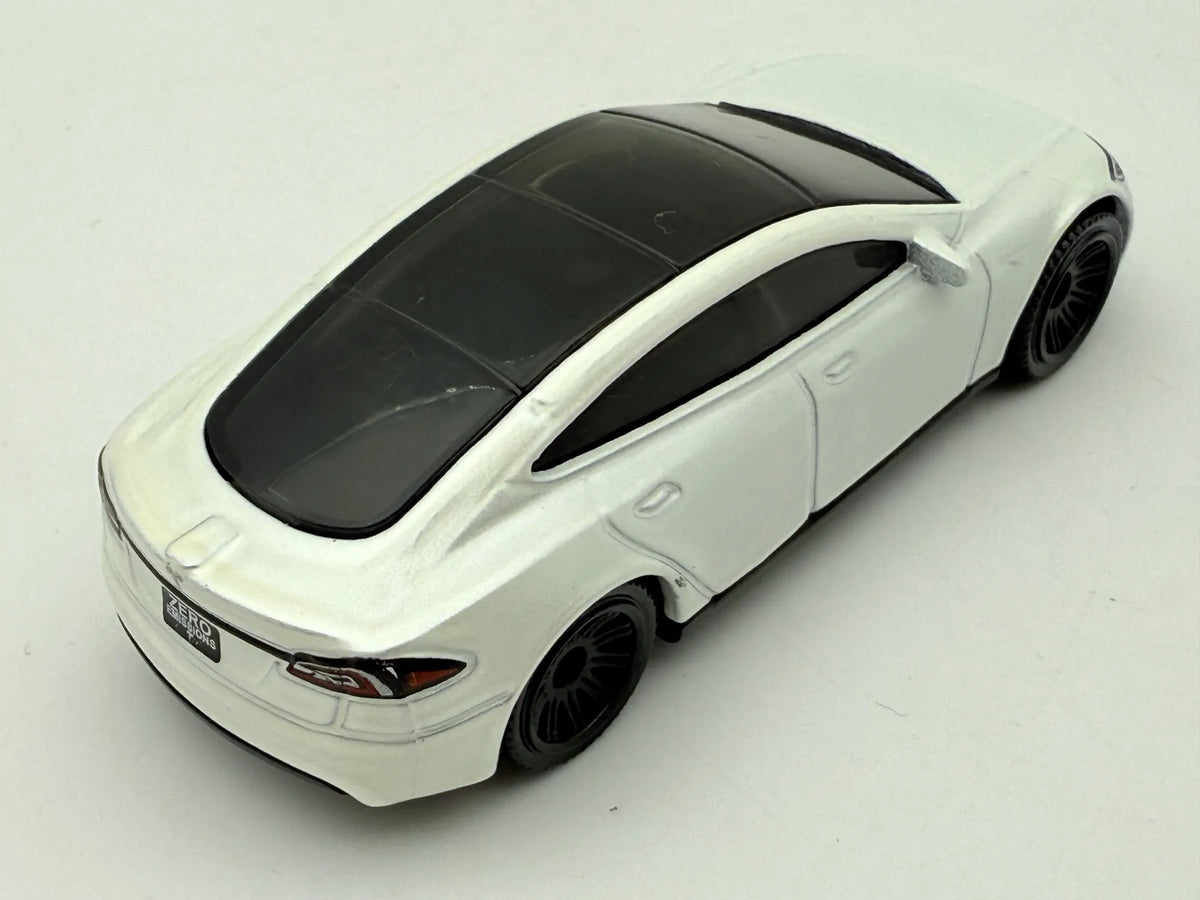 Tesla Model S Matchbox 2022 Biały 1:64 Sedan – zdjęcie 2