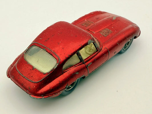 E Type Jaguar Lesney Czerwony 1:64 Made in Anglia – zdjęcie 2