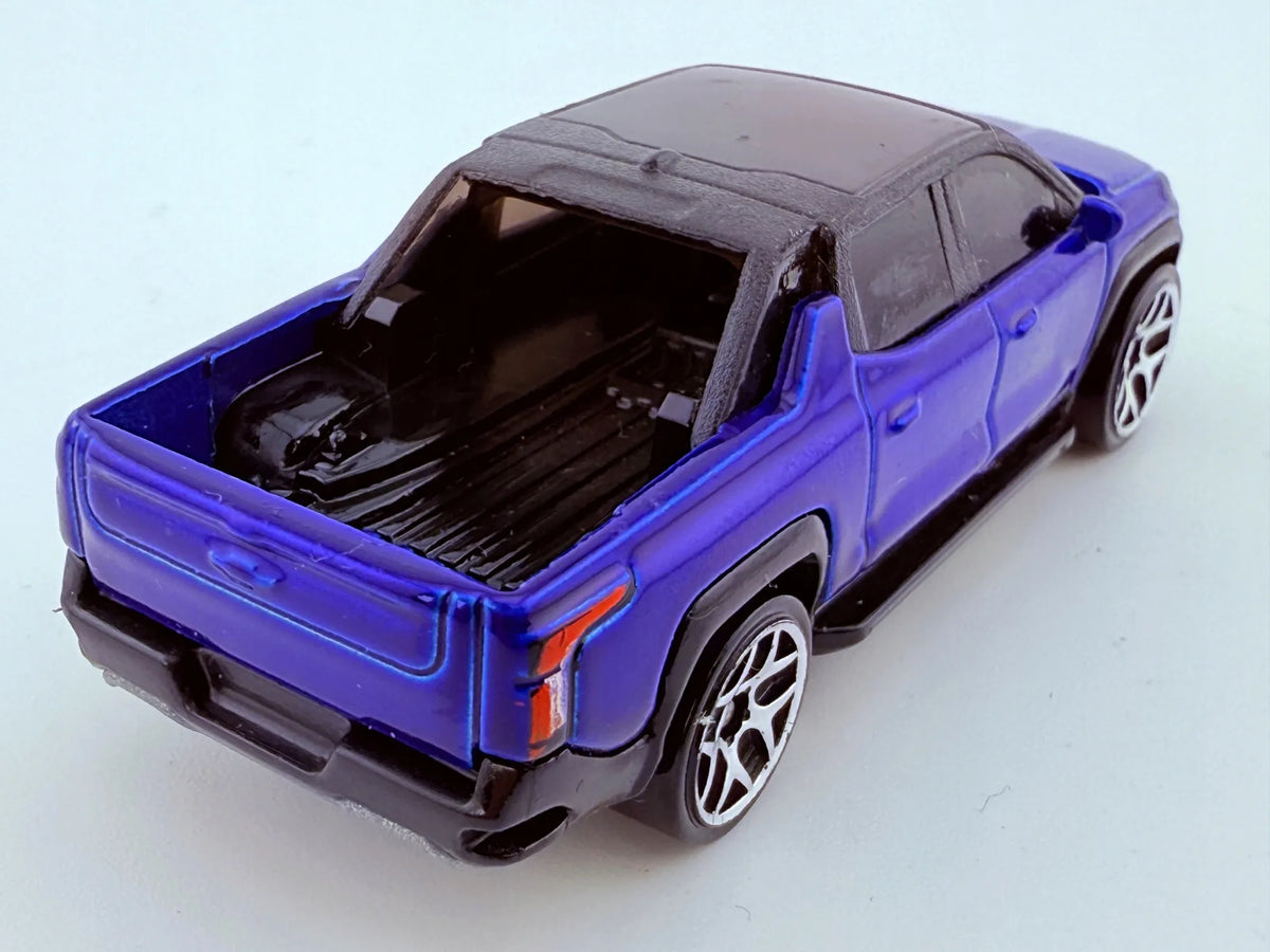 SILVERADO EV RST, Hot Wheels 2023, HRY63, Niebieski,, 1:64, Resoraki – zdjęcie 2