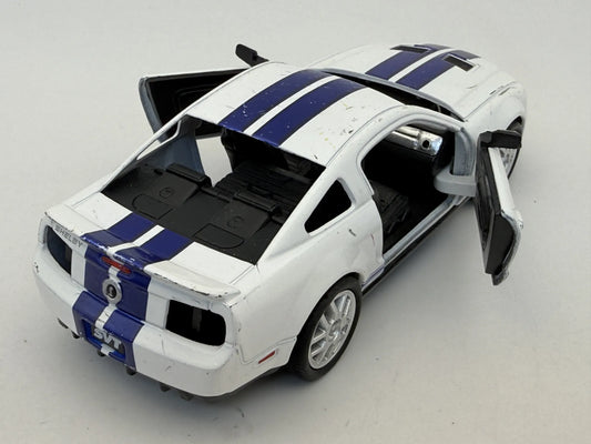 2007 Shelby Gt500 Kinsmart 2007 Biały 1:38 – zdjęcie 2