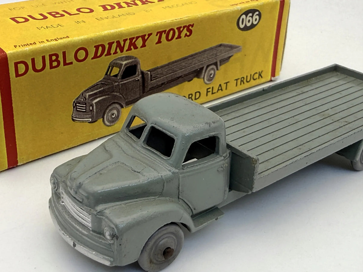 Ciężarówka BEDFORD FLAT TRUCK Dinky Toys '50 Szary 1:87 Made in England – zdjęcie 2